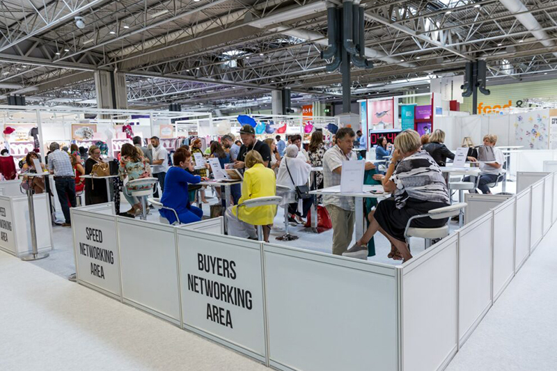 時尚貿(mào)易展場景 時尚貿(mào)易展場景